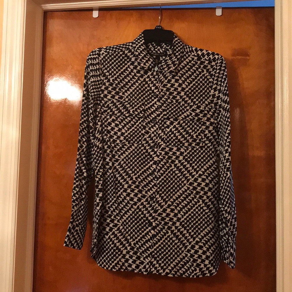 100% Silk Houndstooth Top Size XS